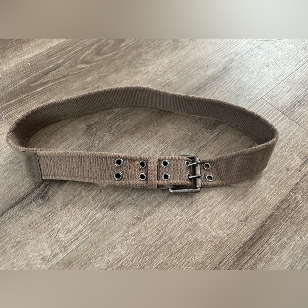 Women’s belt size 8